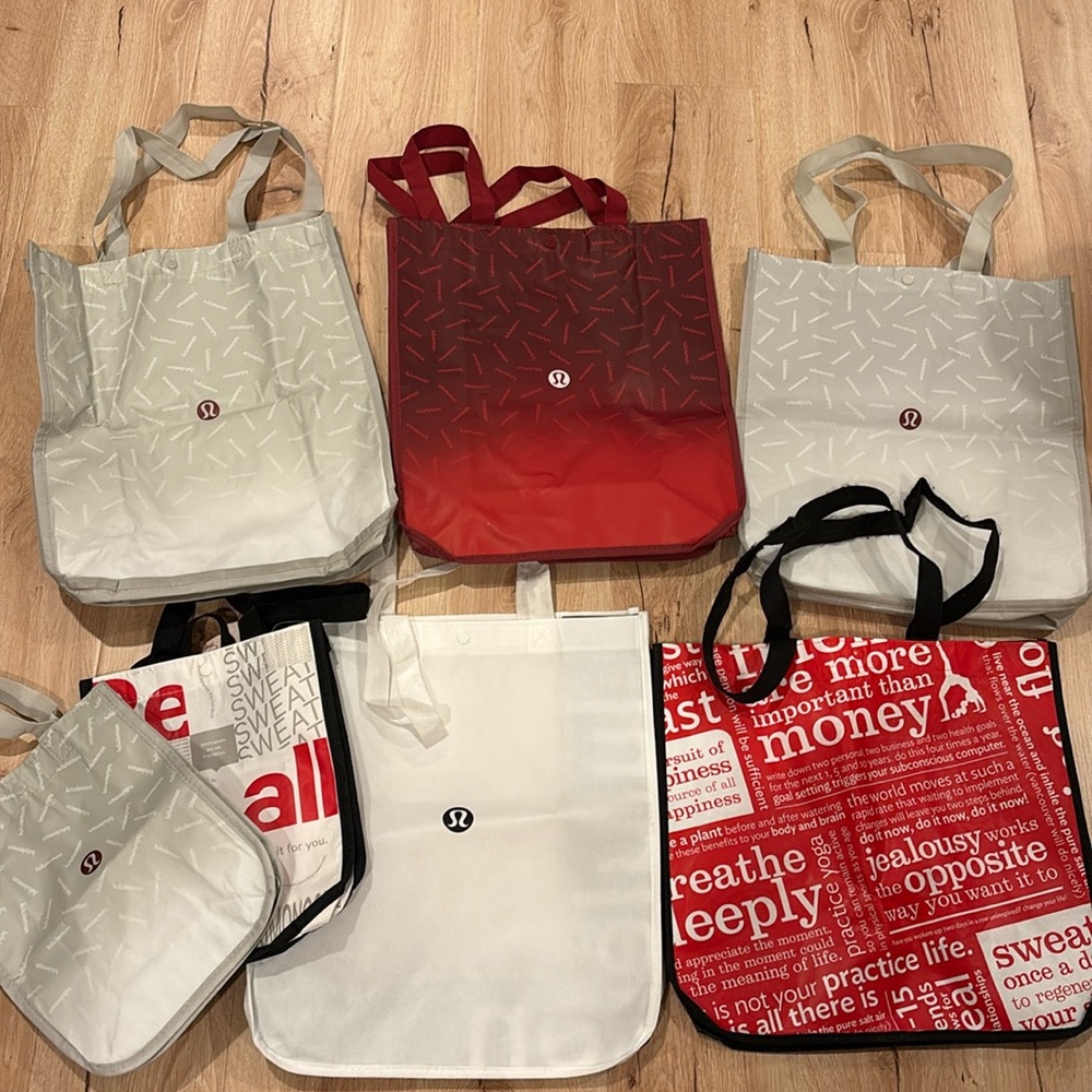 Lululemon Reusable bags